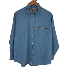 Vintage Woolrich Womens Chambray Button Up Top M Embroidered Classic Teacher