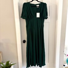 NWT Reformation Naira Maxi Dress Forrest Green Short Puff Sleeve V Neck Size 12