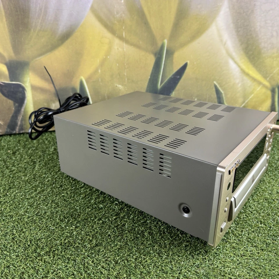 TEAC Rewritable CD Deck RW-h300, Perfect Working, Tested Playing & Recording - Image 4 of 4