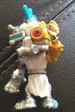 TREASURE X MONSTER gold  2.5” action figure rare toy lab 