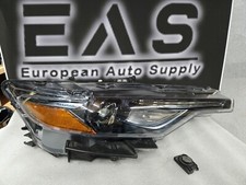 2017-2020 Maserati Levante Right RH Passenger HID Xenon Headlight 670034639 OEM