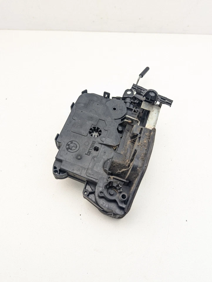 BMW 335xi 335i 328i 328xi E90 E92 2011 cerradura puerta delantera derecha 7229466 Foto 2 de 4