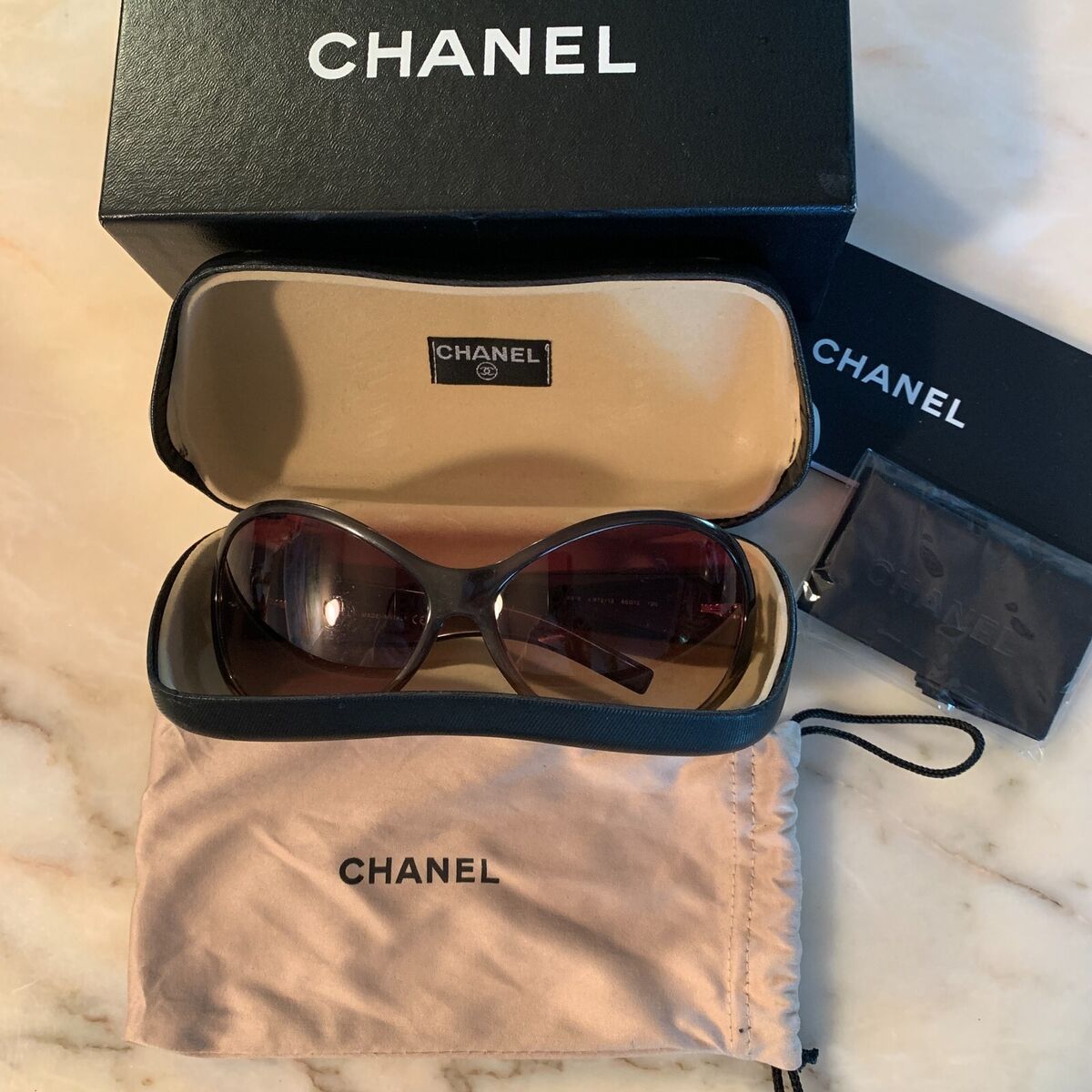 CHANEL 6016 c.872/13 66□12 CC Logo Sunglasses Made in Italy CHANEL 6016 c.872/13 66□12 CC Logo Sunglasses Made in Italy