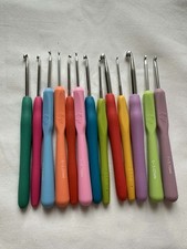 B Lot of 13 Boye/Misc Crochet Hooks, see description for sizes, Used