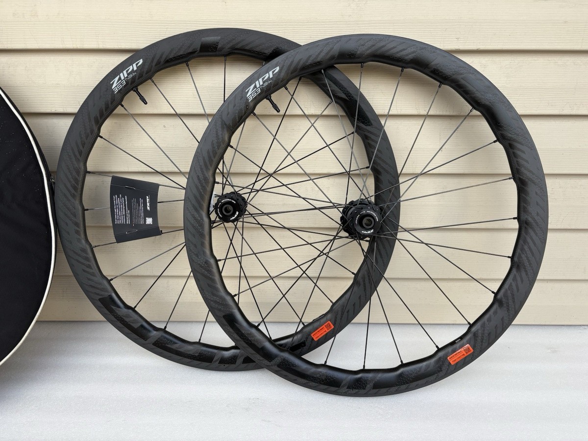 NEW! Zipp 353 NSW Carbon Tubeless Disc Wheelset. SRAM XDR