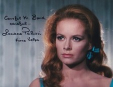 LUCIANA PALUZZI signed Autogramm 20x25cm JAMES BOND in Person autograph COA