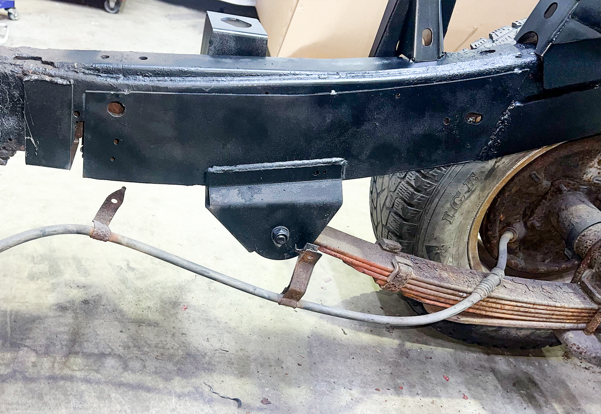 2004-2012 Chevrolet Colorado & Canyon Rear Left Leaf Spring Mount