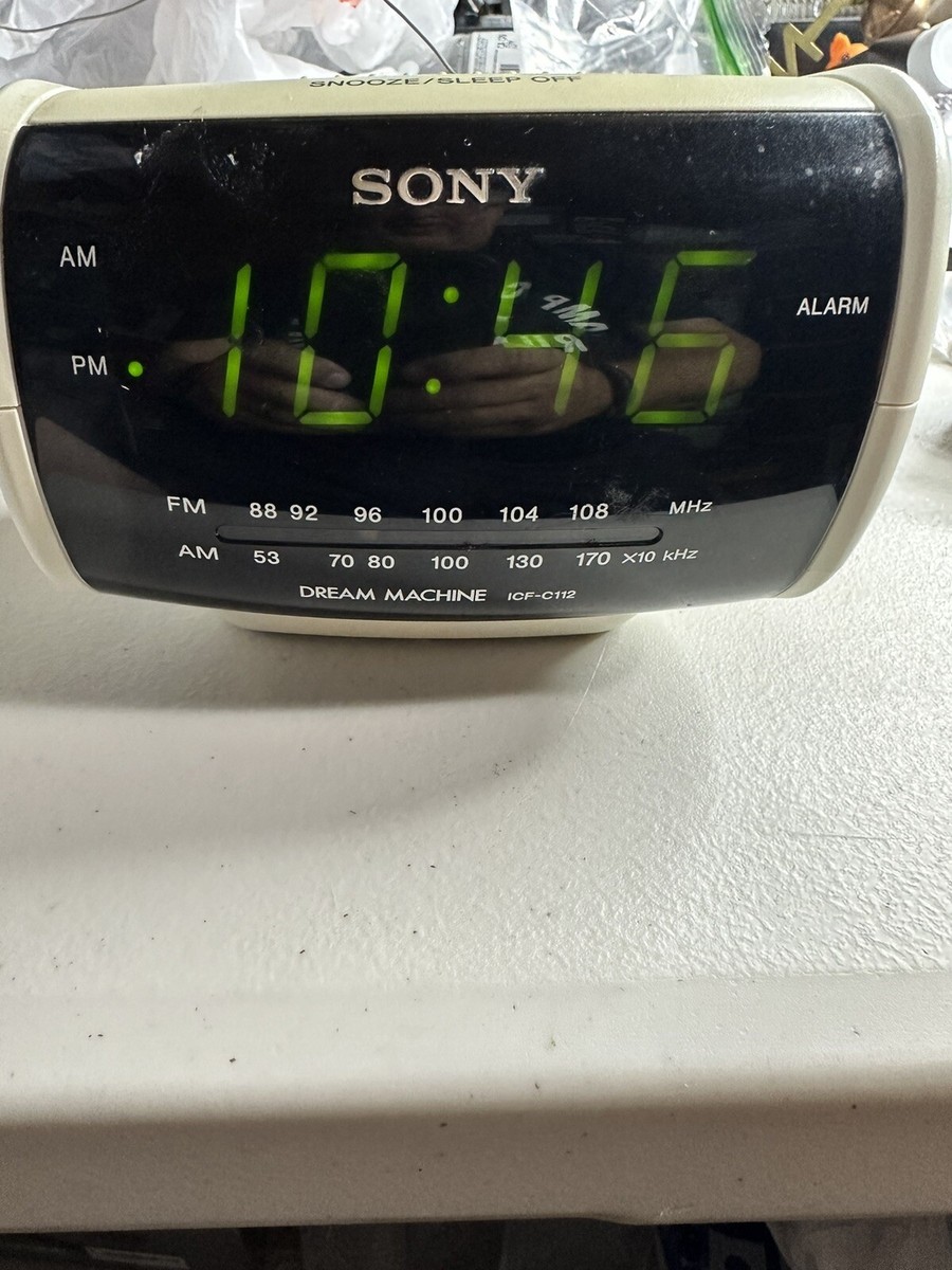 Sony Dream Machine ICF-C112 Green LCD Works Great! | eBay