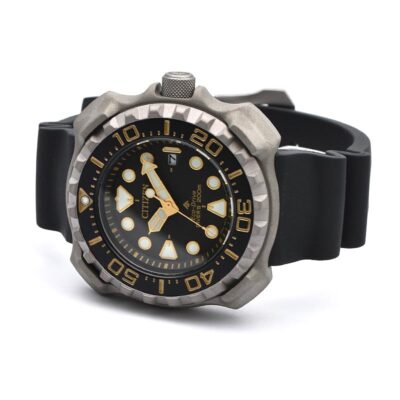美品！CITIZEN プロマスター MARINEシリーズ BN0220-16E CITIZEN PROMASTER BN0220-16E MARINE Eco-Drive Diver's 200m Solar