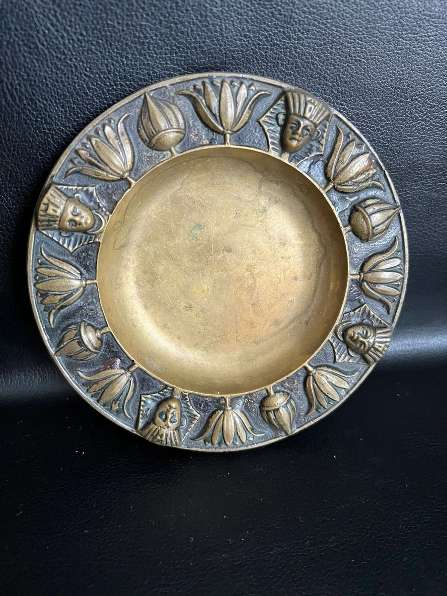Schöne Bronzeschale Teller Wandteller Pharaoen Mensch Gesichte  Mythologie￼ 14cm