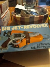 Vintage BIG JET-REVOLVER TOY WATER PISTOL WITH ORIGINAL BOX AND INSTRUCTIONS...