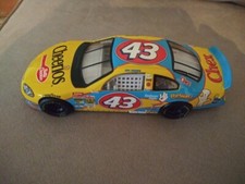 NASCAR Diecast 1:24 John Andretti - Yellow #43 2000 Dodge Intrepid