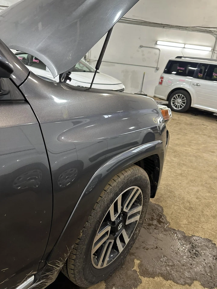 Guardabarros derecho TOYOTA 4RUNNER 12 13 14 15 16 17 18 19 20 21 22 23 24 Foto 2 de 3