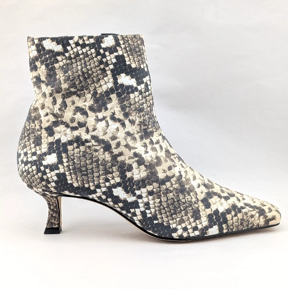 Botines para mujer Gianni Bini 7,5 estampado de serpiente cremallera lateral punta cuadrada tacón de gatito Foto 2 de 4