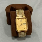 Vintage Seiko Tank 7N33-5028. Runs. Gold Tone Day Date Dial. Seiko Stretch Band