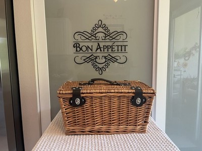 Wicker Picnic Basket With Blk Leather Trim Plates Glasses Silverware S/P Shk 181