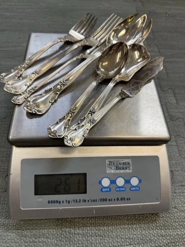 Vintage GORHAM STERLING SILVER Flatware 261 grams CHANTILLY SERVING SPOON 925