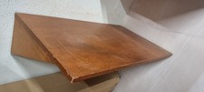 Tapley 33 assorted wall shelves  - CS BA3