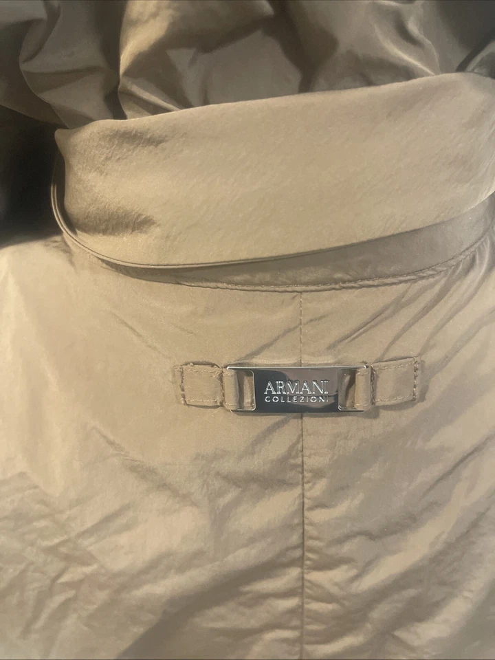 Armani Collezioni Mujer’s Chaqueta Abrigo con Capucha Impermeable Chaleco Extraíble Foto 4 de 4