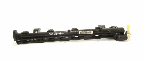 Ford Fiesta VI 2008 1,4 Benzin Rohr FUEL Injection RAIL Einspritzleiste