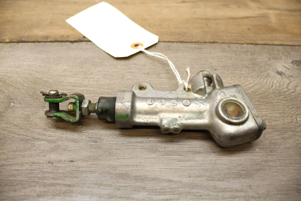 15 2015 Kawasaki KX450F KX 450 OEM FRENO TRASERO CILINDRO MAESTRO Foto 3 de 4