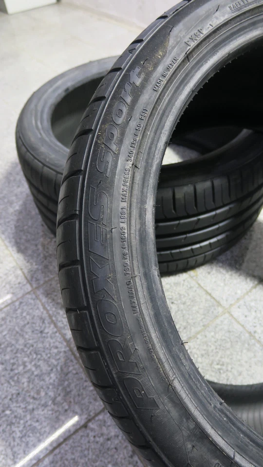 2x Sommerreifen 265/35ZR18 97Y TOYO PROXES SPORT / DOT 0123 - Bild 3 von 4