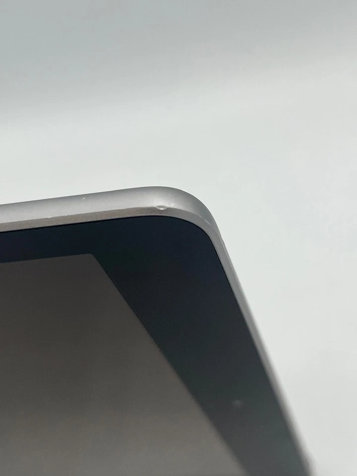 iPad 9,7"" (2018) - Wi-Fi - 32 GB - Imagen 2 de 4