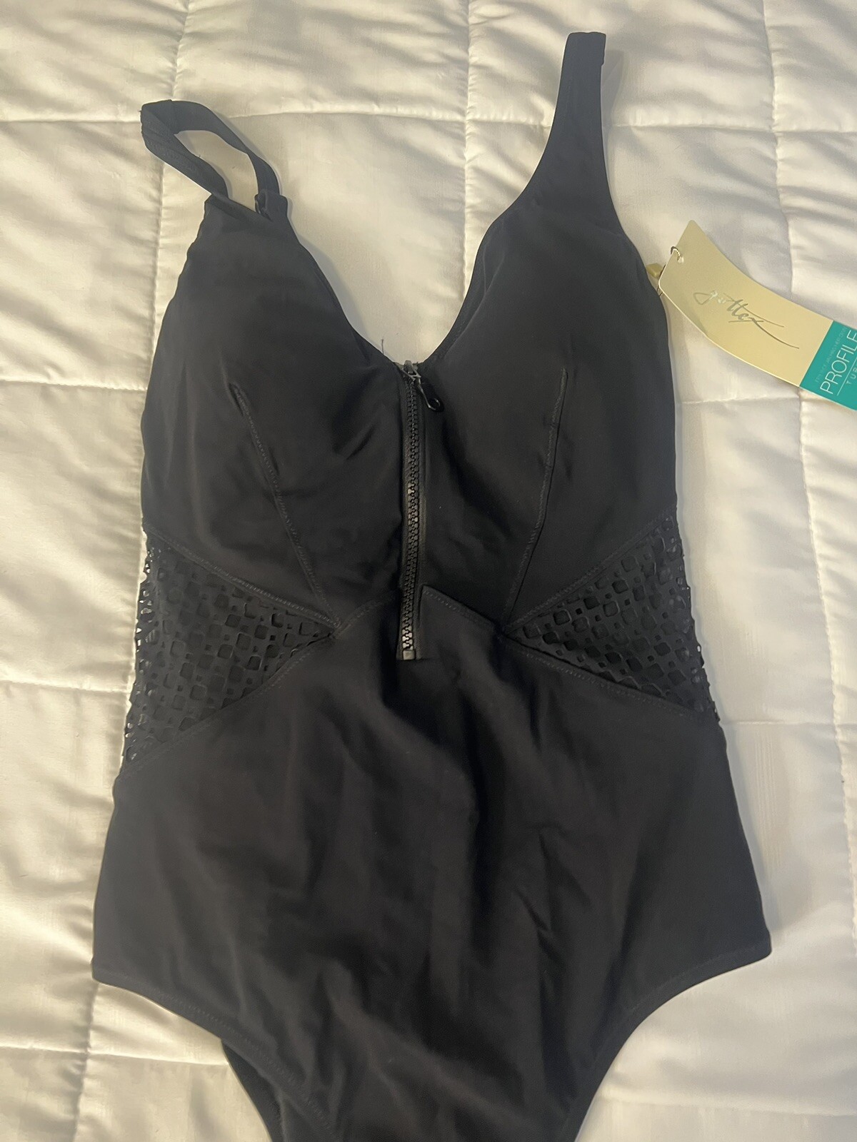 Picture 1 of 10