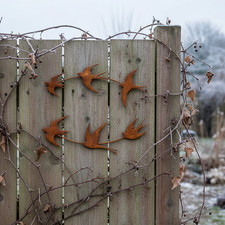 2Pcs Rustic Metal Flying Swallows Wall Art Set Farmhouse Bird Home Garden Decor