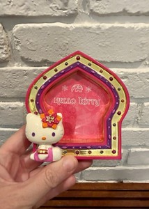 Hello Kitty 2000 | eBay