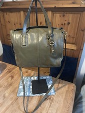 Borsa a tracolla Fossil Emma media in pelle verde oliva con manico superiore 106317