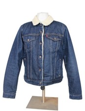 Levi  s Type III Sherpa Lined Trucker Jacket Woman  s Medium Blue Denim Snap Close