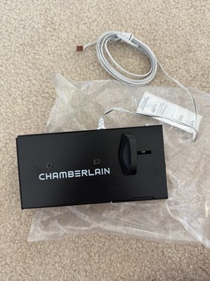 Chamberlain/ Liftmaster Automatic Garage Door Lock 001-9412-000 NEW rjo101mc
