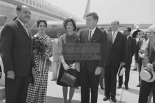 PRESIDENT JOHN F KENNEDY JACQUELINE KENNEDY AYUB KHAN 1961 4X6 POSTCARD PHOTO