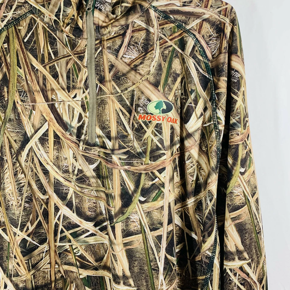 Mossy Oak Men's Camo Light Pullover Size: XL (46-48) - Image 4 of 4