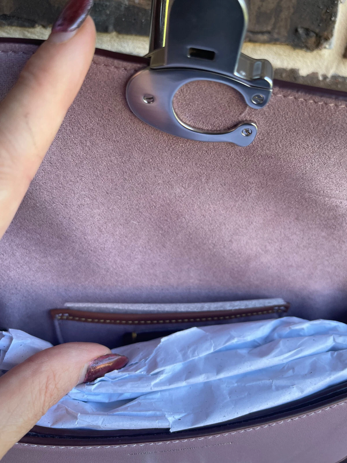 Baguette a tracolla Coach Viola Pelle Studio Baguette nuova con etichette CE331