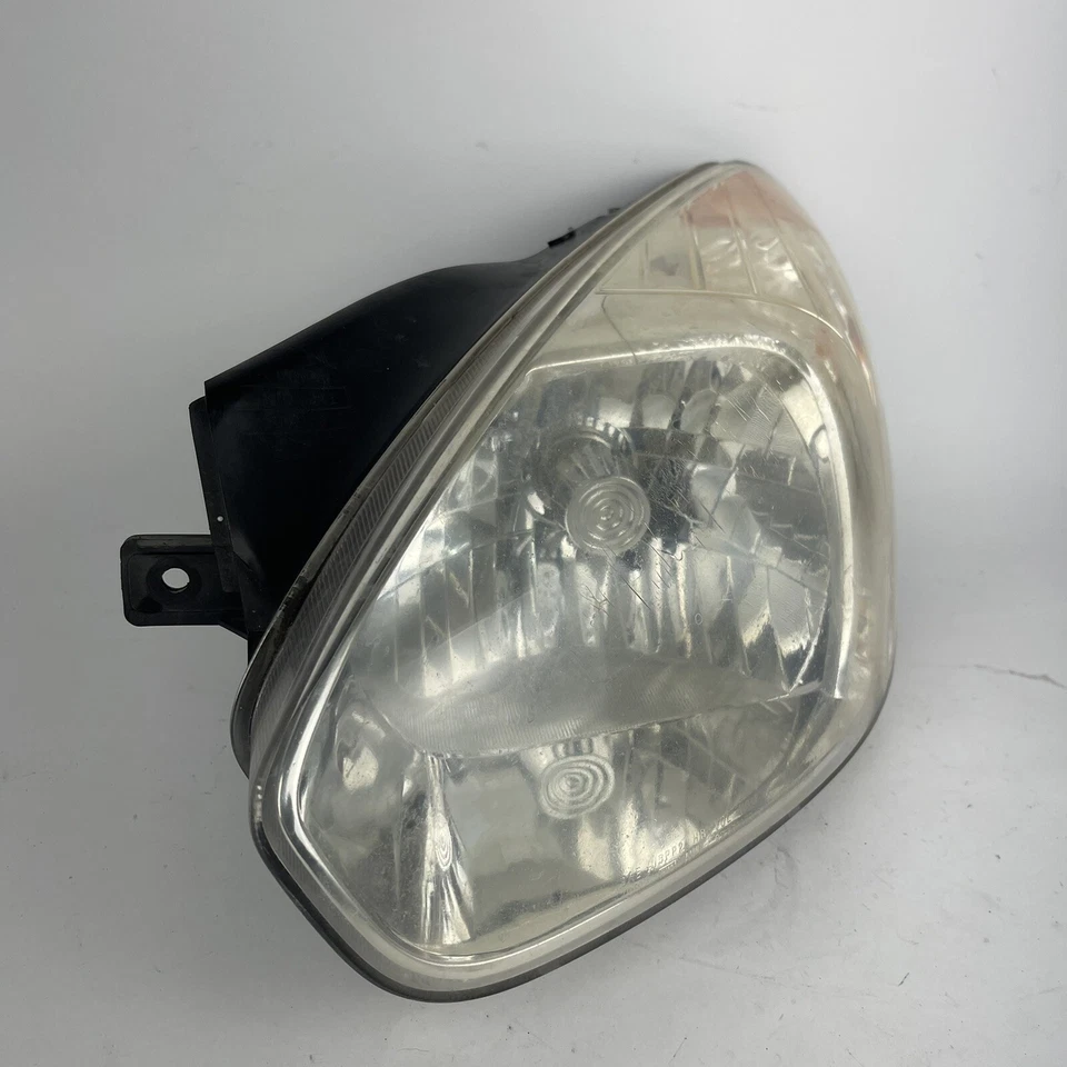 Левая галогенная фара для седана Hyundai Accent 2006–2007 2008 2010 2011 годов от оригинального производителя - Изображение 3 из 4