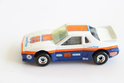 matchbox pontiac fiero 1985