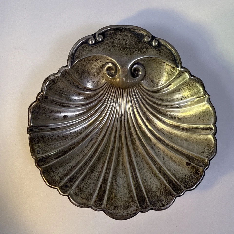 纯银复古脚饰品盘。 扇形外壳设计。 5.25 英寸 x 5 英寸。 — 第 2/4 张图片