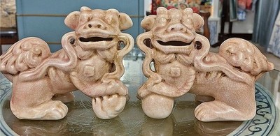 Pair Of Pink Porcelain Chinese Foo Dogs. Hand Painted (5.5''H, each)