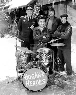 HOGANS HEROS 8/" X 10/" GLOSSY PHOTO REPRINT