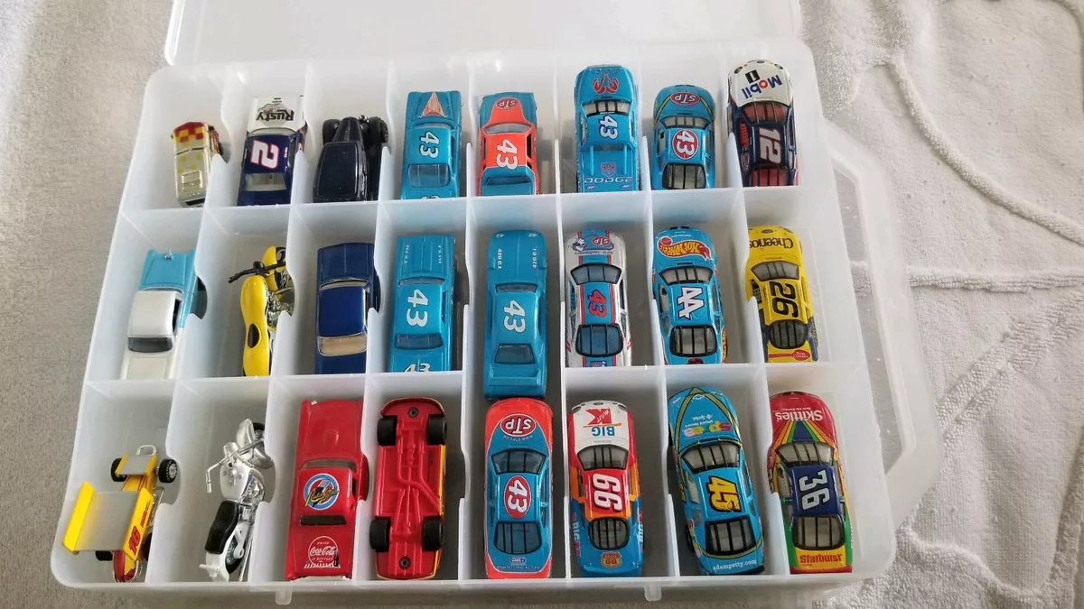 46 Die Cast Cars w Carry Case Matchbox Hot Wheels Racing Champions More