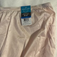 Vanity Fair Perfectly Yours Ravissant Tailored Brief blushing pink 9/2 XL