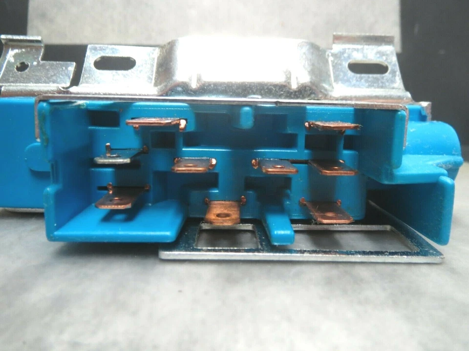 Interruptor de encendido para Chevrolet GMC Pontiac BWD CS142 - Hecho en EE. UU. - ¡Envío rápido! Foto 3 de 4