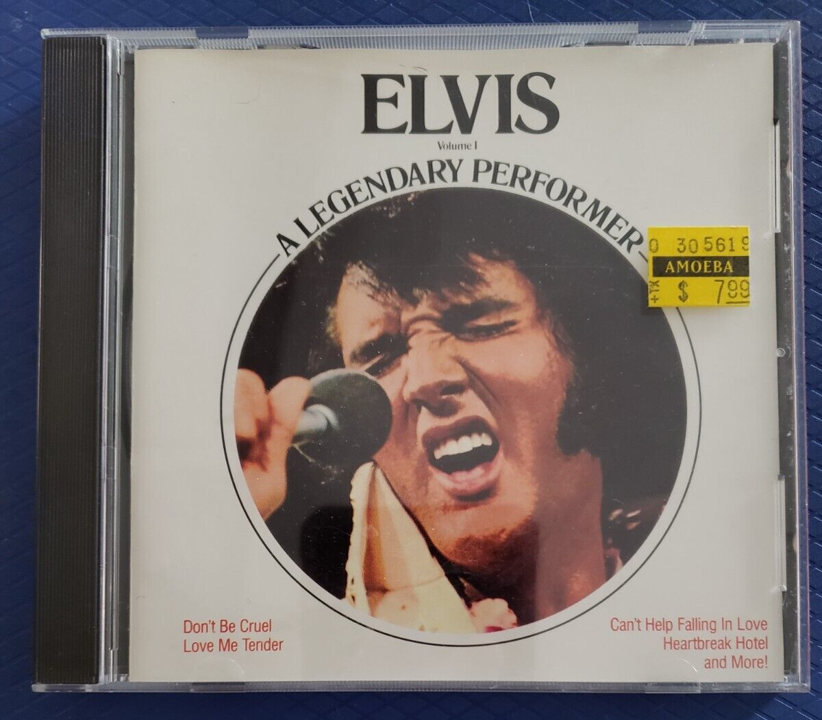 A Legendary Performer Volume 1 by Elvis Presley (CD, 1989, RCA) 2