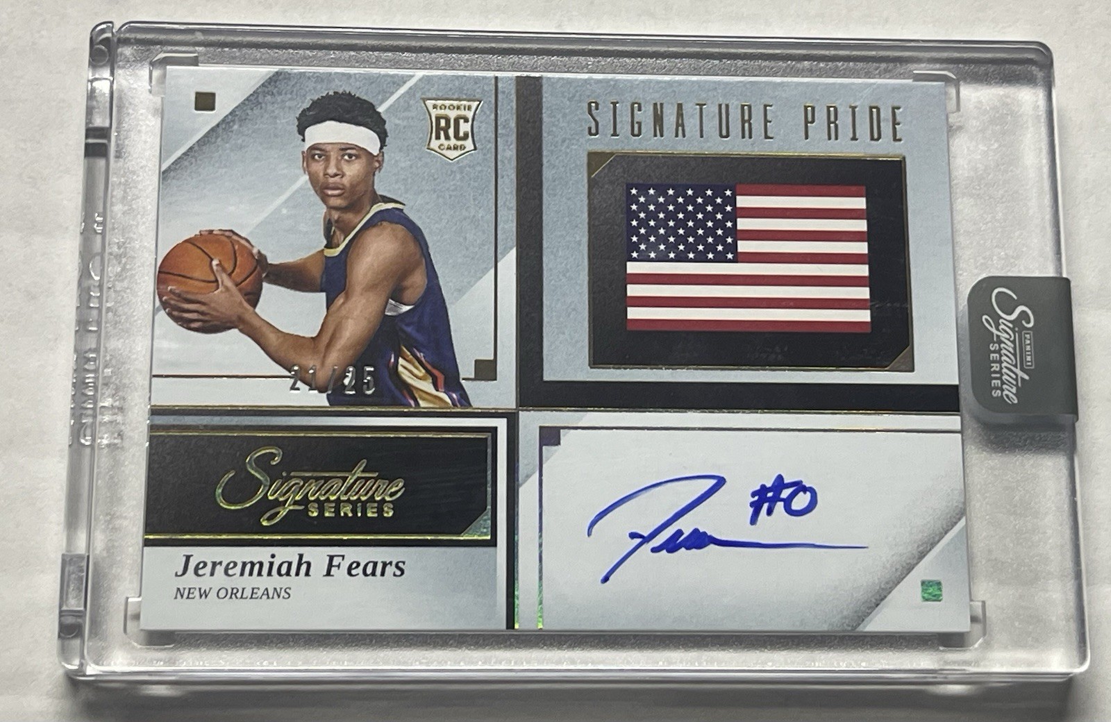 JEREMIAH FEARS 2025-26 SIGNATURE SERIES SIGNATURE PRISE ROOKIE PATCH AUTO /25
