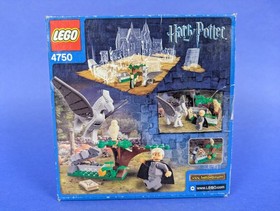 Lego Harry Potter: Draco's Encounter with Buckbeak Set 4750 Complete Set