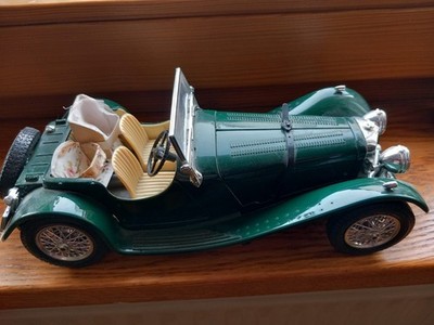 Modell Auto Jaguar ss 100 Bj. 1937 - burago