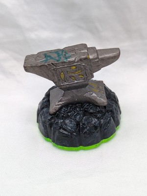Skylanders Spyros Adventure Anvil Rain Figure