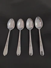 Set of 4 Teaspoons Wm Rogers Mfg Co Priscilla Lady Ann Silverplate 6 1/8" Long 